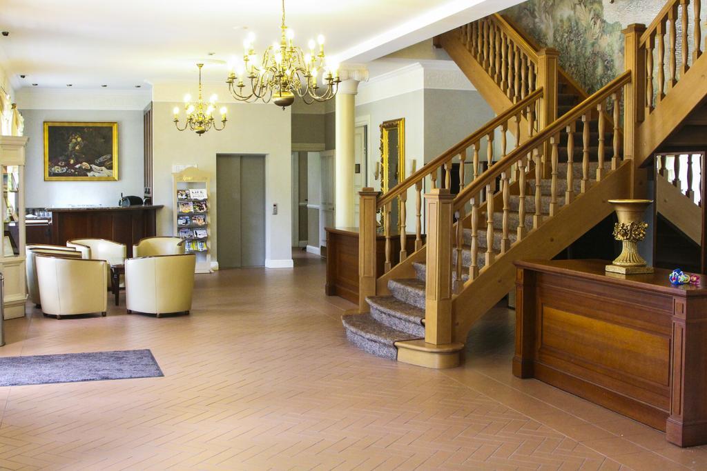 Hotel Skrunda Manor Esterno foto